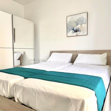 Condo With Patio Overlooking Piazza Gzira Exterior photo